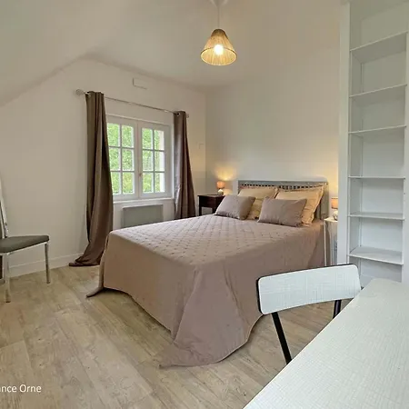 Maison Spacieuse Pour 15 Personnes Avec Jardin Et Animaux Admis - Fr-1-497-206 Prázdninový dům *