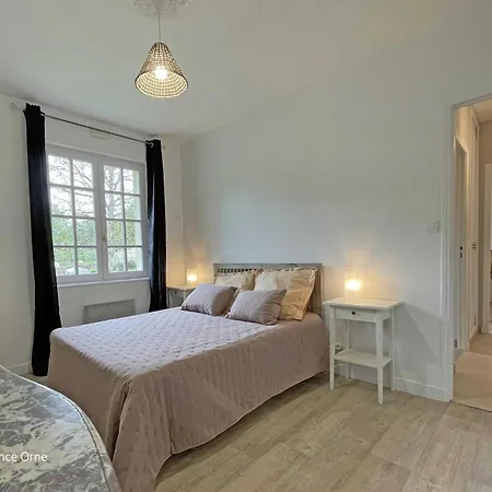 Grande Maison Familiale Avec Jardin, Garage Et Jeux Pour Enfants - Parfait Pour 15 Personnes En Normandie. - Fr-1-497-206