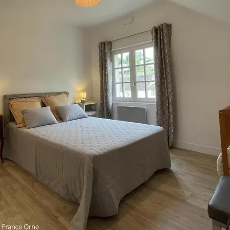Maison Spacieuse Pour 15 Personnes Avec Jardin Et Animaux Admis - Fr-1-497-206 Longny les Villages
