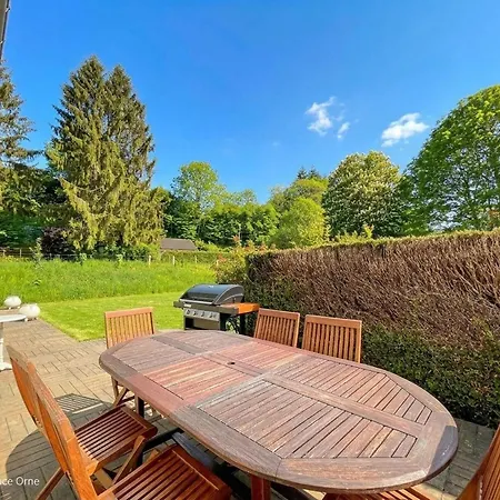 Maison Spacieuse Pour 15 Personnes Avec Jardin Et Animaux Admis - Fr-1-497-206 Longny les Villages