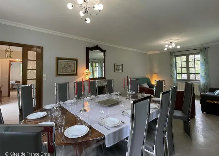 Maison Spacieuse Pour 15 Personnes Avec Jardin Et Animaux Admis - Fr-1-497-206 Casa vacanze *