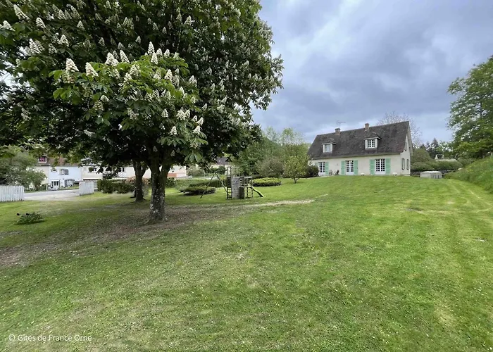 Maison Spacieuse Pour 15 Personnes Avec Jardin Et Animaux Admis - Fr-1-497-206 * Longny les Villages
